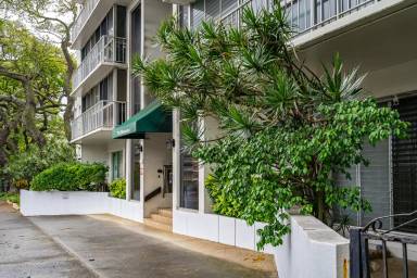 Main picture of 1710 Punahou St