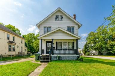 Main picture of 3079 E 5th Ave