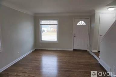 Main picture of 340 Parkview Dr