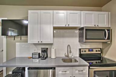 Main picture of 10625 E Trent Ave