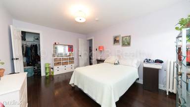 Main picture of 2922 Ditmars Blvd
