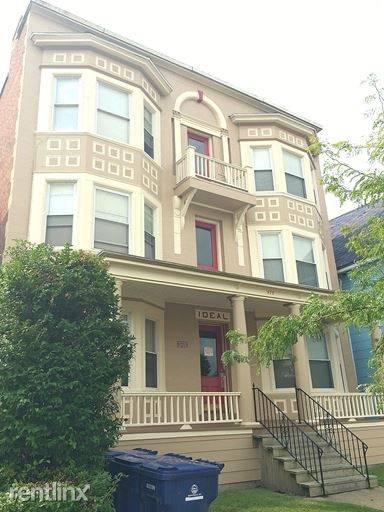 Main picture of 439 W Ferry St