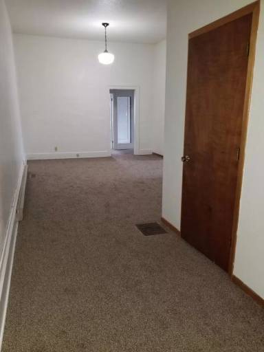 Main picture of 214 S 7th St
