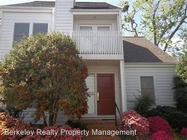 Main picture of 240 N Boundary St