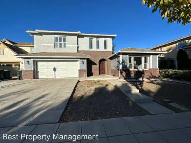 Main picture of 735 Ellerbrook St