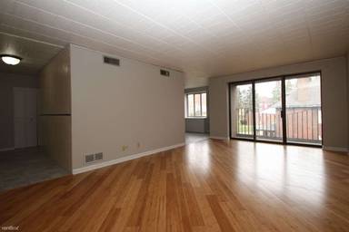 Main picture of Queensbury Apartments