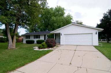 Main picture of 2051 Marlee Ln