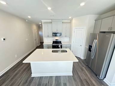 Main picture of 3553 Backwater St