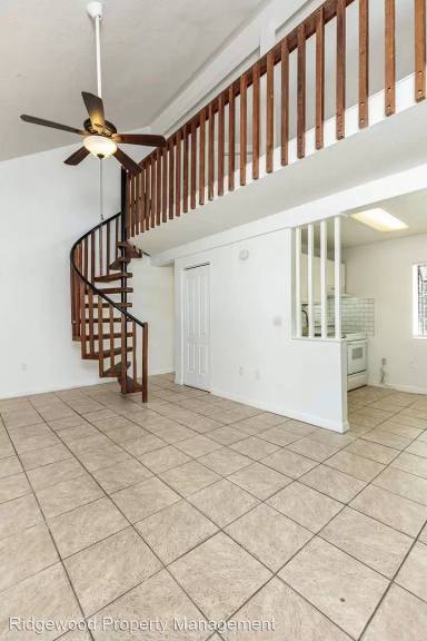 Main picture of 2122 Bradford St