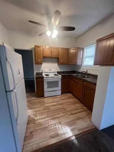 Main picture of 2121 9th Ave S