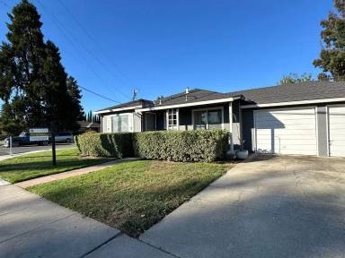 Main picture of 1381 Meridian Ave