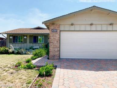 Main picture of 1326 Farringdon Dr