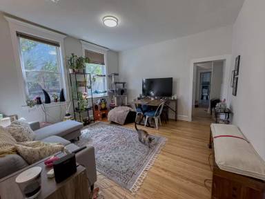 Main picture of 724 S 3rd St