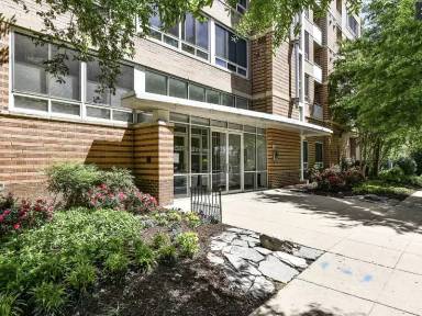 Main picture of Potomac Place Tower