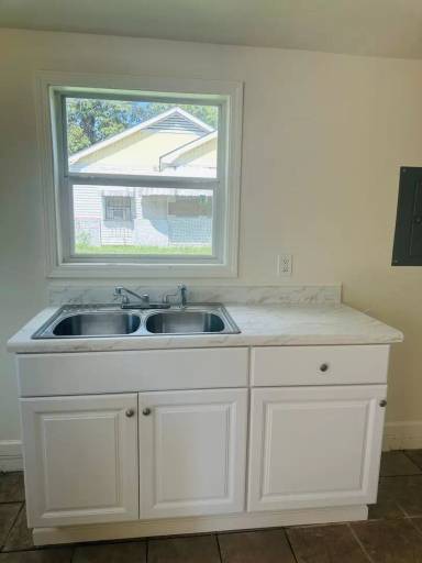 Main picture of 3035 Shelley St