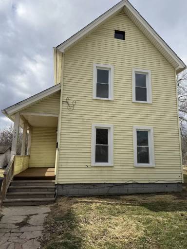 Main picture of 179 Linden Ave NE