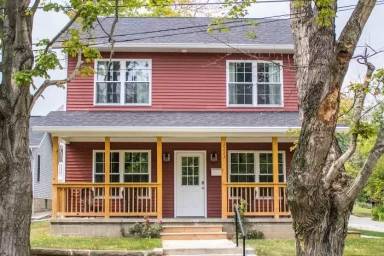 Main picture of 1113 N Indiana Ave