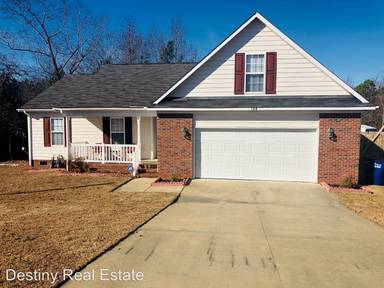 Main picture of 128 Congaree Dr