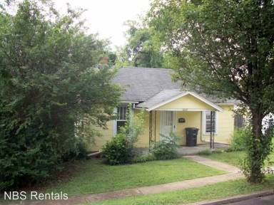 Main picture of 2022 Hughes Ave