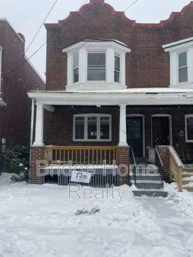 Main picture of 134 S Spring Ave