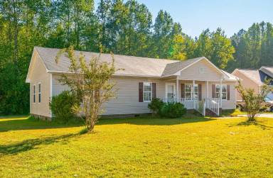 Main picture of 320 Olive Branch Blvd