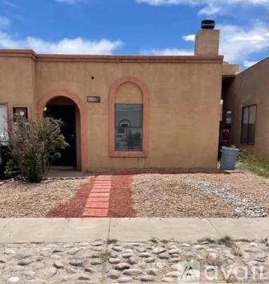 Main picture of 6812 Cleghorn Rd NW