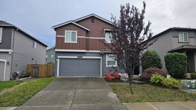 Main picture of 2426 167th St E