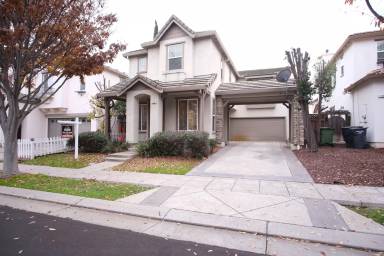 Main picture of 120 McDermott Ave