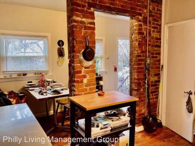Main picture of 5021 Pine St