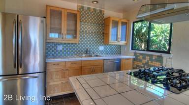 Main picture of 280 Tulare Dr