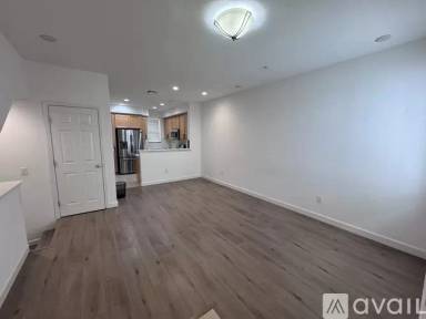 Main picture of 137 Parc Place Dr