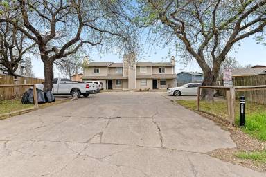 Main picture of 8412 Garcreek Cir