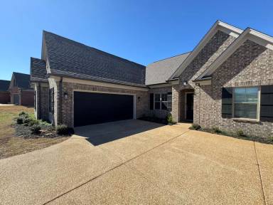 Main picture of 5505 Briardale Dr