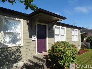 Main picture of 2928 J St