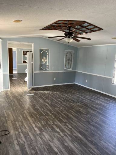 Main picture of 29 Birnbaum Ln