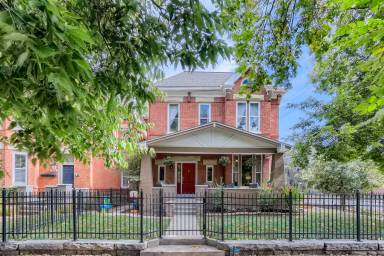 Main picture of 2300 N Marion St