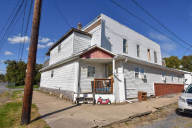 Main picture of 601 Shaw St
