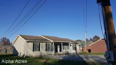 Main picture of 258 E Davis St