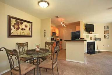 Main picture of 1500 Sharen Dr