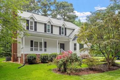 Main picture of 7909 Kingsland Dr