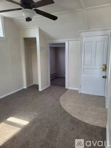 Main picture of 18 E 4th Ave