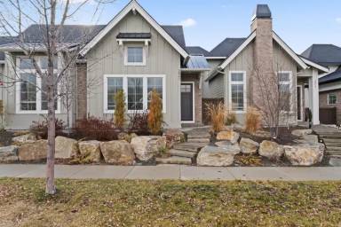 Main picture of 2941 W Hidden Springs Dr