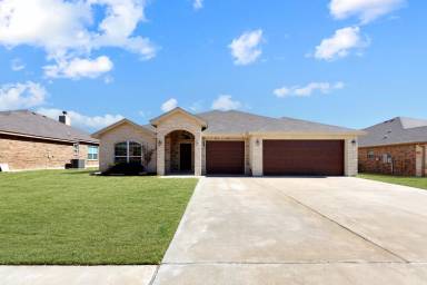 Main picture of 1211 Liberation Ln