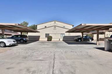 Main picture of 6220 E Greenway St