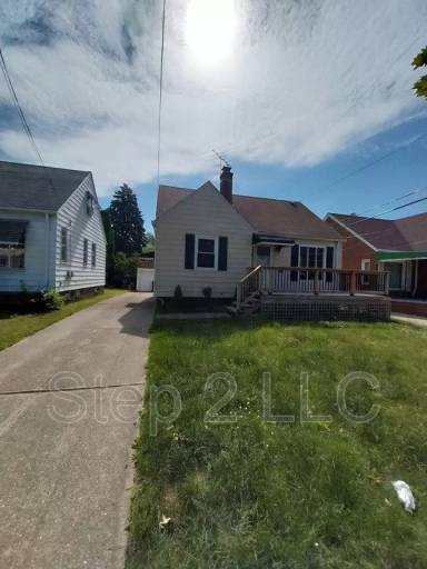 Main picture of 4123 W 140th St