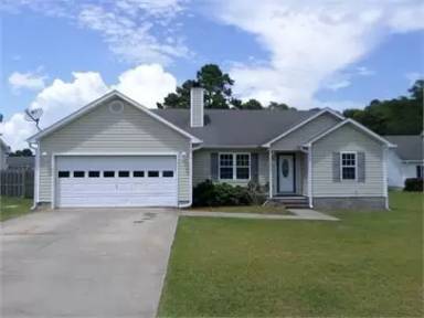 Main picture of 205 Bluebird Ct