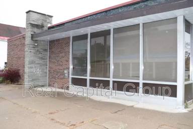 Main picture of 2525 Broadway