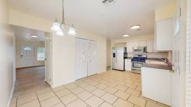 Main picture of 407 Corona Ave