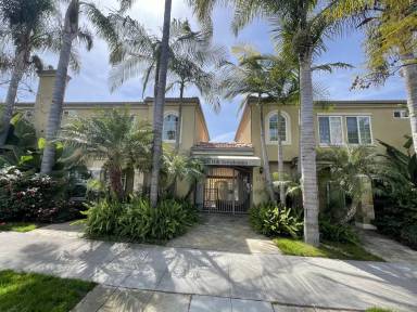 Main picture of 2761 A St