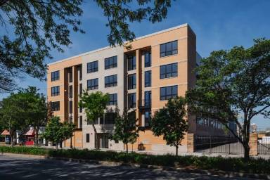 Main picture of 224 S Ashland Ave